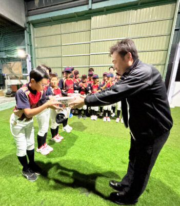 小学生ソフトボールの松阪オーシャンズの結団式