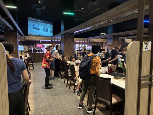 2026年8月のお盆期間中のレストランドリームオーシャンの店内
